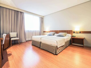 Mercure Carlton Rioja